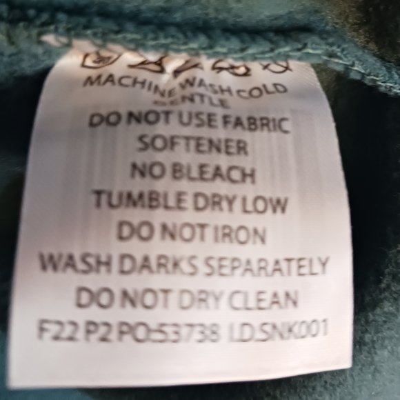 New! National 4-H Council Sweater - Picture 4 of 8